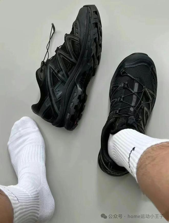 武器”：臭脚与臭鞋的秘密联盟球王会体育体育生的 “生化(图4)