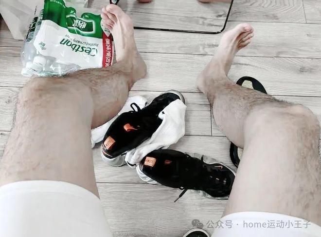 武器”：臭脚与臭鞋的秘密联盟球王会体育体育生的 “生化(图10)